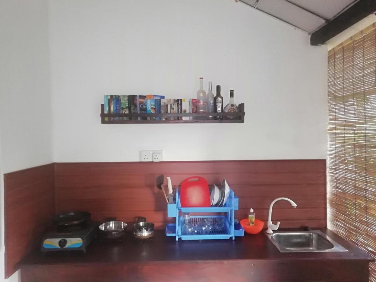 Ami place Hikkaduwa Zewnętrze zdjęcie